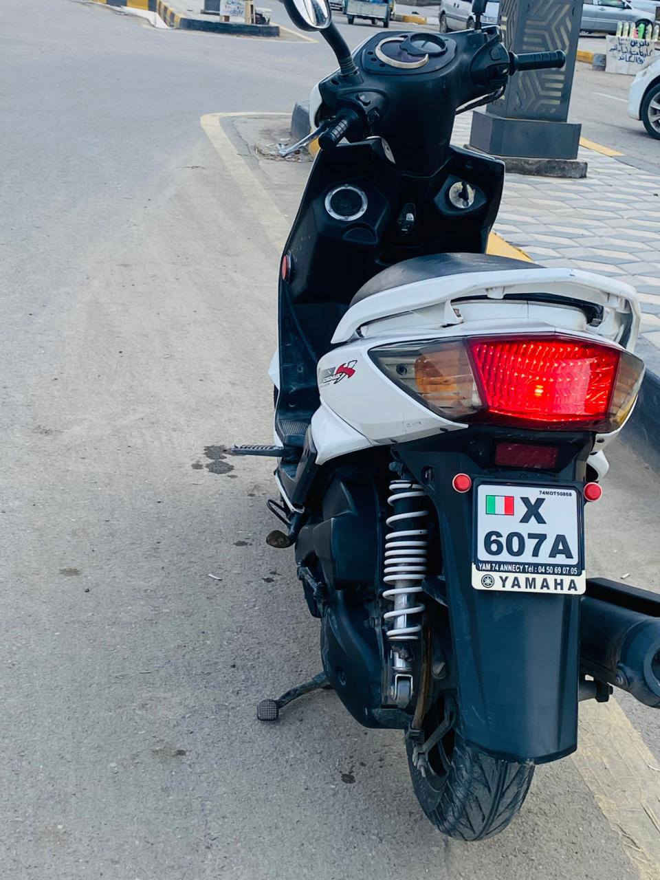 السلام عليكم دراجه سكنس فحل دراجه خير من الله مكينه برغي ممفتوح بيهة دراجه كهربائيت كلهة شغاله دراجه نوزل سلف نكره معدل طيران دراجه مناقصهة أي شي 
مستعجل عله بيعتهة 
العنوان بعقوبة تقاطع الوثبه السعر 800 وبيهة مجال 
*********** متواجد وتساب
