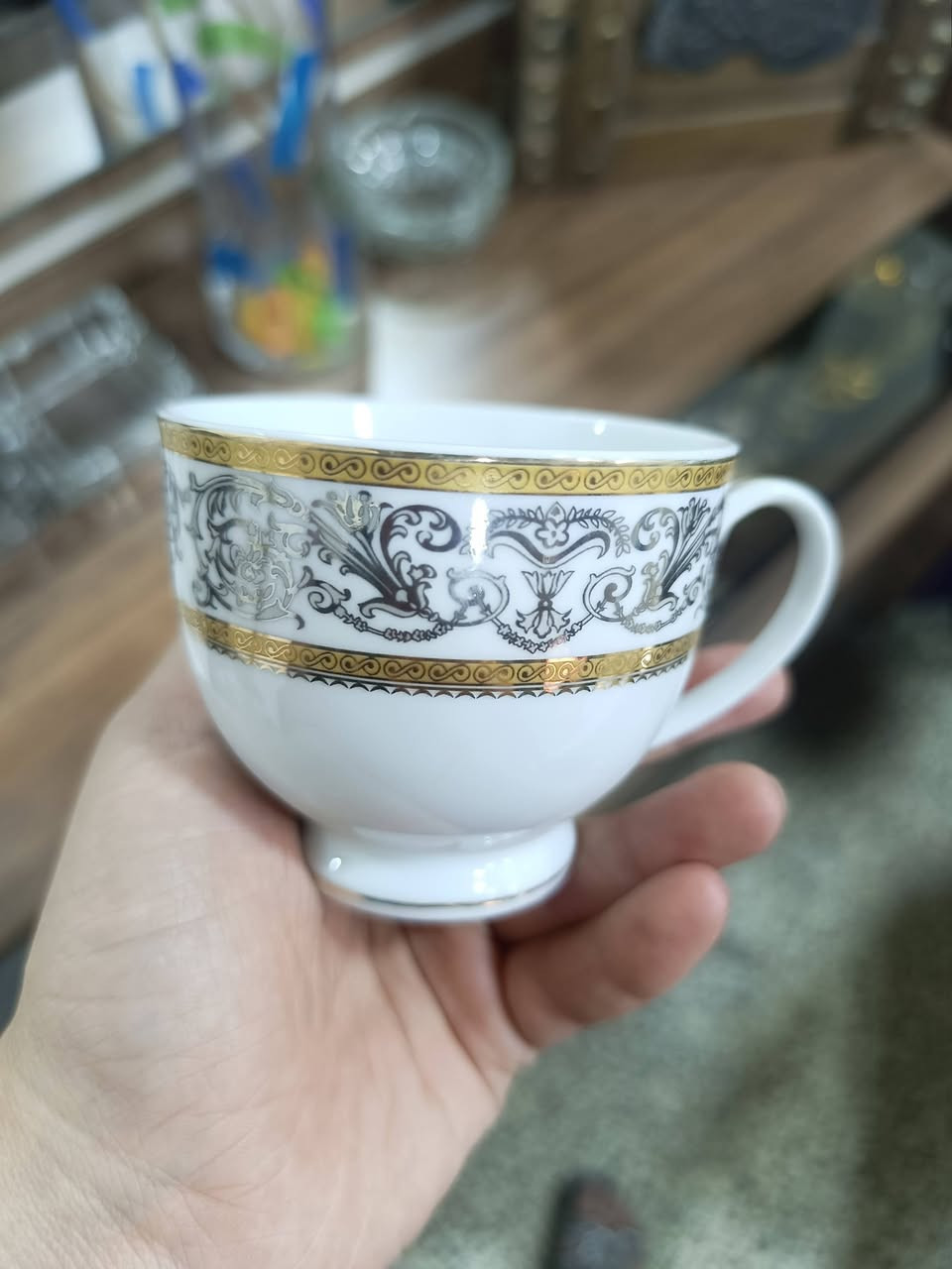 غراض اصليه  للبيع قيم وأخذ منختلف توجد خدمة توصيل


**إذا كنت صاحب هذا الإعلان وتريد حذفه لأي سبب، رجاءا أرسل رسالة إلى الدعم الفني**