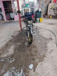 دراجة سيفون موديل 2023 اوراق كاملة سعرها 650  مكاني بغداد حسينية الراش...