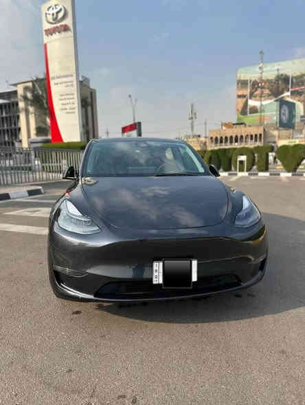 السلام عليكم 
تسلا مودل واي |Tesla Model Y 
سنة الصنع :2024 
السيارة تك ماطور لونك رينج ماشية 27 الف ميل
اونلاين 
مواصفات التسلا
السيارة حادثها حلو وسعرها حلو
فقط البنيد مبدل
***********
