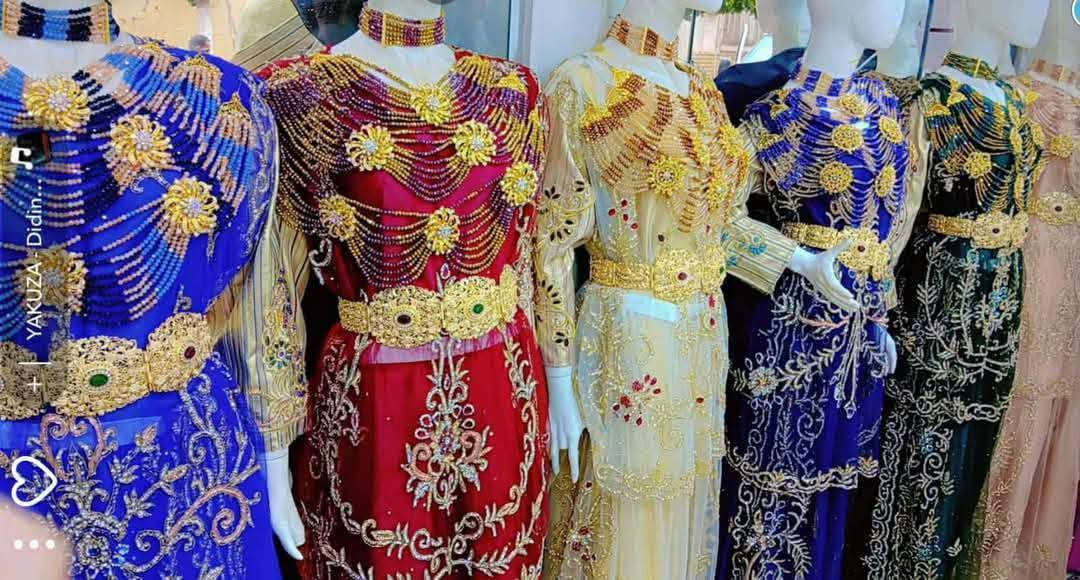 مستعمل    للبيع     كومبلي بلاكسسوار 1مليون..500الف


**إذا كنت صاحب هذا الإعلان وتريد حذفه لأي سبب، رجاءا أرسل رسالة إلى الدعم الفني**