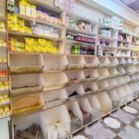 رفوف للبيع مال عطاريه وسواق 6قطع تفصال تركي درجه اولى القطعه الوحده عر...