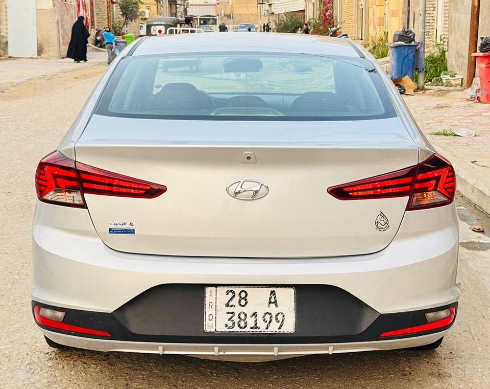 السلام عليكم ورحمه الله 
هونداي النترا 2019وارد امريكي محرك 2000 دوش گير  نمر AT (6) المرغوب 
حادثه جاملغ وبنيد اصليات بدون ضرر داخلي 
تحويل مباشر رقم الدولي هزه وسنويه ولوحات جديد 
المواصفات ويل كب كروم حجم 17 منضومه زنون رادارات اماميه جانبيه شاشه  كامره دواره بلاد تحديد مسار نقطه عمياء 
السياره جديده جداً وجاهزه گير محرك تبريد حداديه عل وضع الشركه 
السعر 119 للاستفسار***********
***********
 مكاني ناصريه مركز ناصرية, ذي قار
