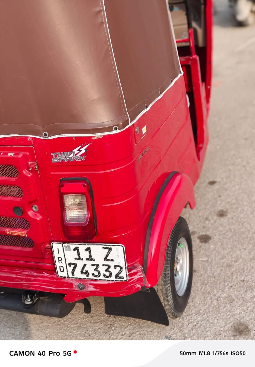 سلام عليكم تكتك 20/شهر12رقم وسنويه نكليزي تحويل ثانيوم تكتك جديده بمعنه كلمه ربع مذب عليهه كبل الشخل مكاني شعب خابر وبل خدمه*********** مامتواجد عل خاص
