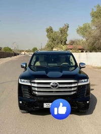 لاندكروزر موديل ٢٠٢٤فول لمتد  vx مغلفه نانو  ٠٧٧١٥١٦٣٠١٥بغداد