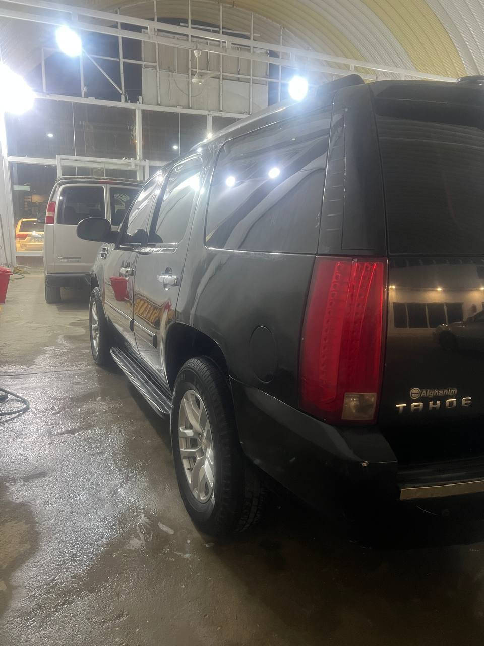 تاهو ادوات ادوات مو داخله سياحه .
موديل 2009.
محرك 5300 جديد.
حداديه جاهزه .
اتخم ويل وتاير مال تاهو 23.
تبريد شغال.
داخل بيجي .
بدون گص .
بيهه صبغ السياره .
السعر . 70 وبيهه مجال .
باقي التفاصيل اتصل وبخدمتك .
***********
