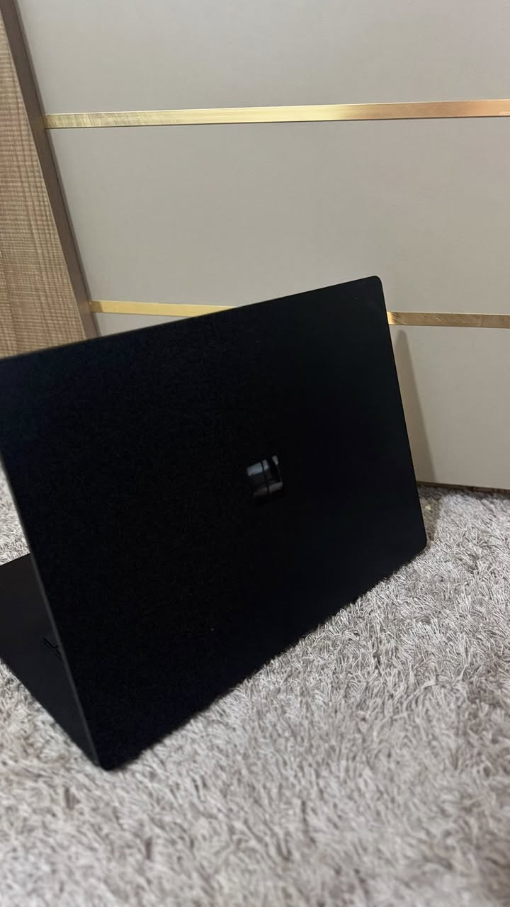 سيرفس لابتوب 3 شاشة15  i7جيل 10 رام16
Ssd512 لون اسود نضيف جدا 
السعر550الف توصيل اكو


**إذا كنت صاحب هذا الإعلان وتريد حذفه لأي سبب، رجاءا أرسل رسالة إلى الدعم الفني**