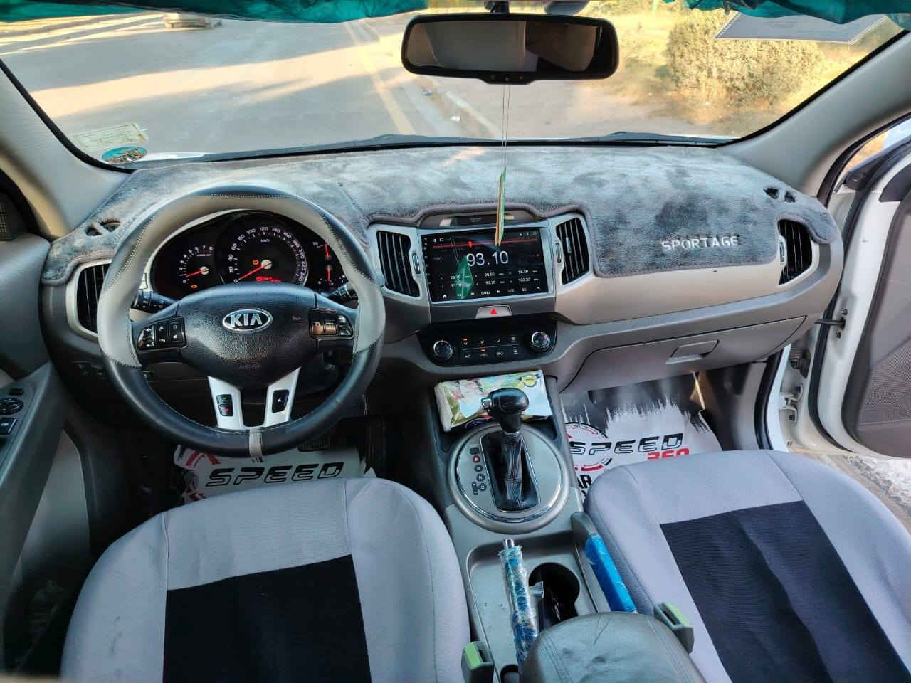 السلام عليكم 
للبيع سيارة سبورتج موديل 2015 وارد خليجي رقم بغداد مشروع وطني محرك 2000 جي دي اي السيارة مسجلة بسمي اني صاحبها الشرعي السونار مرفق مع الصور ماشية 140 كيلو متر حقيقي محرك كير صدر كفالة عامة تبريد ثلج السيارة حلوة او جديدة او جاهزة او حيل نظيفة السعر 143 اوبيها مجال للطيبين العنوان بغداد الغزالية رقم الهاتف   ***********
ملاحظة الرقم بي واتساب 
اتصل اوبيك خير ودلل بغداد, العراق
