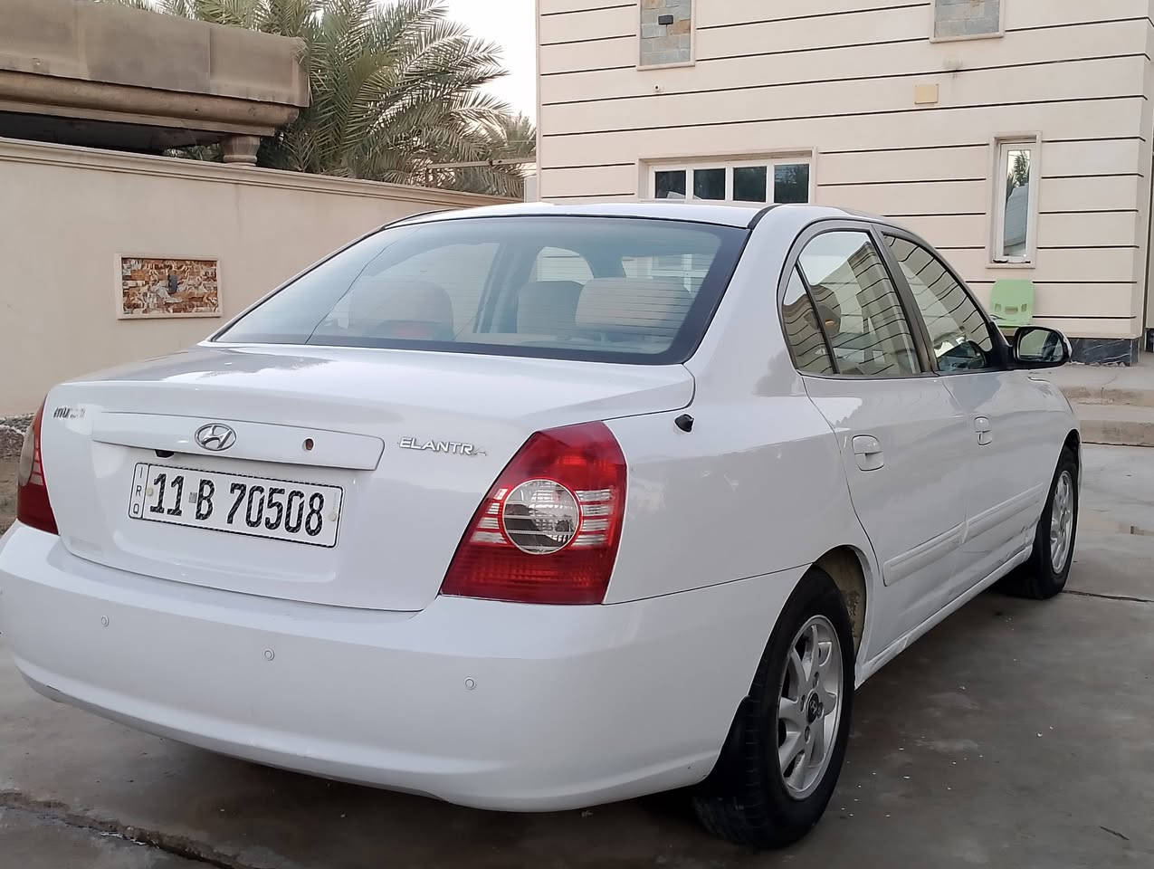 النترا 2006 رقم بغداد وارد امريكي صبغ 3 قطع فقط  فتحه سقف داخل بيجي محرك 2000 كير ومحرك كفاله تبريد ثلج حداديه و تخم تاير جديد كهربائيات كلها شغاله سياره جاهزه  السعر 83 وبيهه مجال
مكاني المسيب للاستفسار ***********
