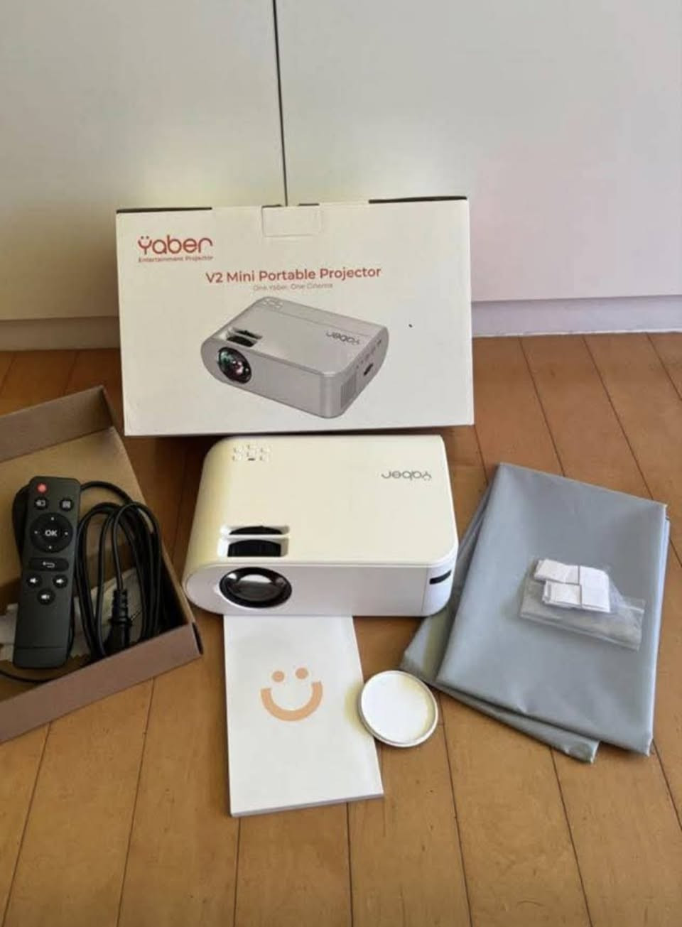 داتا شو امزون حجم كبير جديده قطعه اخيره تدعم دقة 1080 كامل ملحقات وبردة خاصه 
بيها كل المنافذ وتشتغل على المبايل مباشر وعلى الحاسبه وعلى البلي واي جهاز يدعم HD وهذا سعرها داخل الموقع بالصوره موجود

السعر 75.000 الف


**إذا كنت صاحب هذا الإعلان وتريد حذفه لأي سبب، رجاءا أرسل رسالة إلى الدعم الفني**