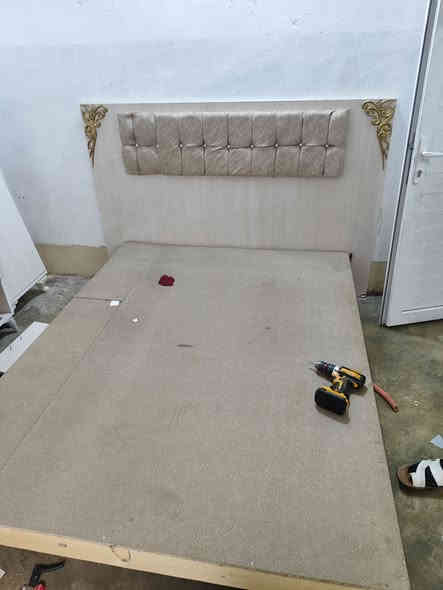 معرض سيف التميمي العنوان الحويجه شارع اليرموك العريض قرب شارع اطباء للاستفسار ***********او***********
