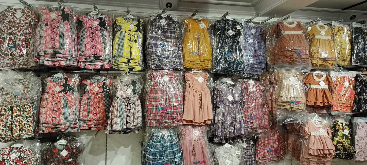 شروة فستان
قياس 1...4    5....8   9....12
عدد5000فطعة 
سعر 🔥


**إذا كنت صاحب هذا الإعلان وتريد حذفه لأي سبب، رجاءا أرسل رسالة إلى الدعم الفني**