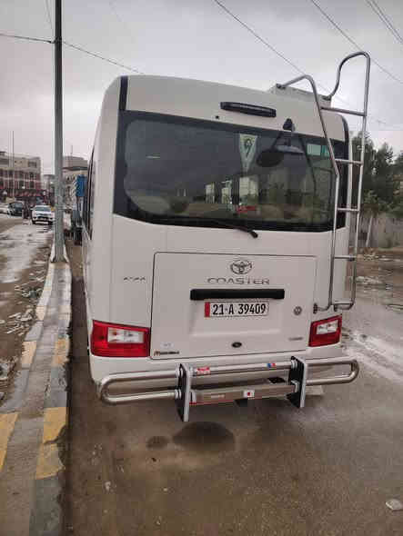 سلام عليكم كوستر 2019 للبيع  مكينه كير كفاله اكسل بي ونه خفيفه 
هزه وبراد بعدهن ماصاقطات 
سياره كامله للاخير سيبايه درج درع امامي خلفي قلابي ستاركس تبريد محور منضومه غاز سياره گبل للشارع بيها صبغ قليل يم قبق البانزين 
السعر 530 وبيها مجال 
للاستفسار *********** 
مكاني بغداد
