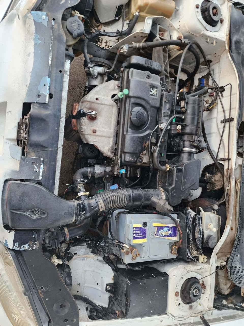 بیجۆ فەڕەنسی 2002

مەكینەو گێڕ بەشەرت
جام پێشەوەی كارەبایی
قفڵ مەركەزی
باتری نوێ یە
چوار تایە نوێ
ناوی گاعی جلد كامل

تێبینی / 
ئاڕمەكەی ون بوە و كتابی ون بونەكەی بۆ كراوە ولەلایەن مرورو پۆلیسەوە پشتڕاست كراوەتەوەو بەبەڵگە پیشانت دەدەم

  نرخ 22وەرەقە

شوێن  چەمچەماڵ


**إذا كنت صاحب هذا الإعلان وتريد حذفه لأي سبب، رجاءا أرسل رسالة إلى الدعم الفني**