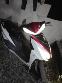دراجه شحن للبيع بيه نقص الكفرات الجوه  السعر 350مكان بغداد حي نصر 0770...