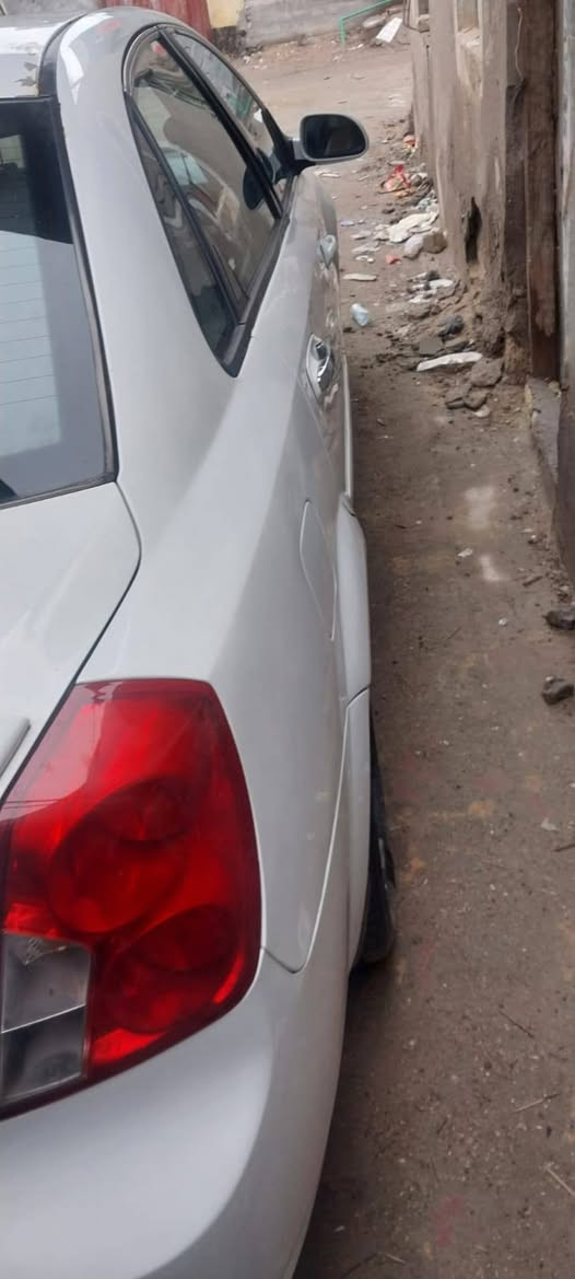 سلام عليكم  سياره وبترا موديل2011رقم بصره كير اوتوماتيك محرك وكير كفاله بشرط تخم تاير جديد صدر امامي خلفي جديد سياره بلاديه فقط بيها شبر بلمدكر خلفي مضروب ومعمر  سياره  (غاز بانزين )جاهزه من الدعاميه لدعاميه اي نقص مابيها كلهه بشرط تبريد ثلج ❄️ادامه كامله تتفئه🔥 باتري جديد عبوه فيت بم جديد نوزلات ادامه كامله من الدعاميه لدعاميه مابيها نقص برغي واحله من الصور السعر ٦٠وبيها مجال بسيط العنوان البصره كرمه علي الهاتف ***********
