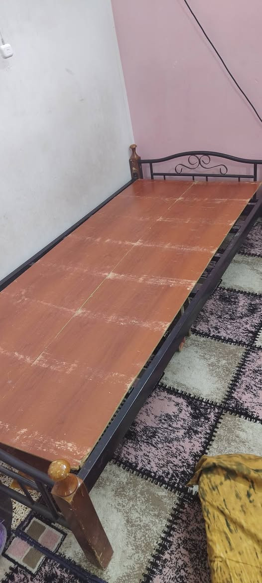 جرباية نفر ب٢٥ وكورنر وياميز وكرسي ماتة ب٢٢٠ بي مخزن


**إذا كنت صاحب هذا الإعلان وتريد حذفه لأي سبب، رجاءا أرسل رسالة إلى الدعم الفني**