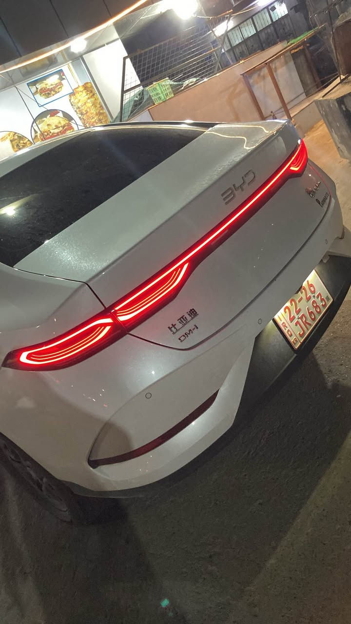 Byd quin plus 
معروفه الموصفات 
ماشيه ٦ الف 
كل شيء ب شرط 
خابرني 
*********** دهوك, العراق
