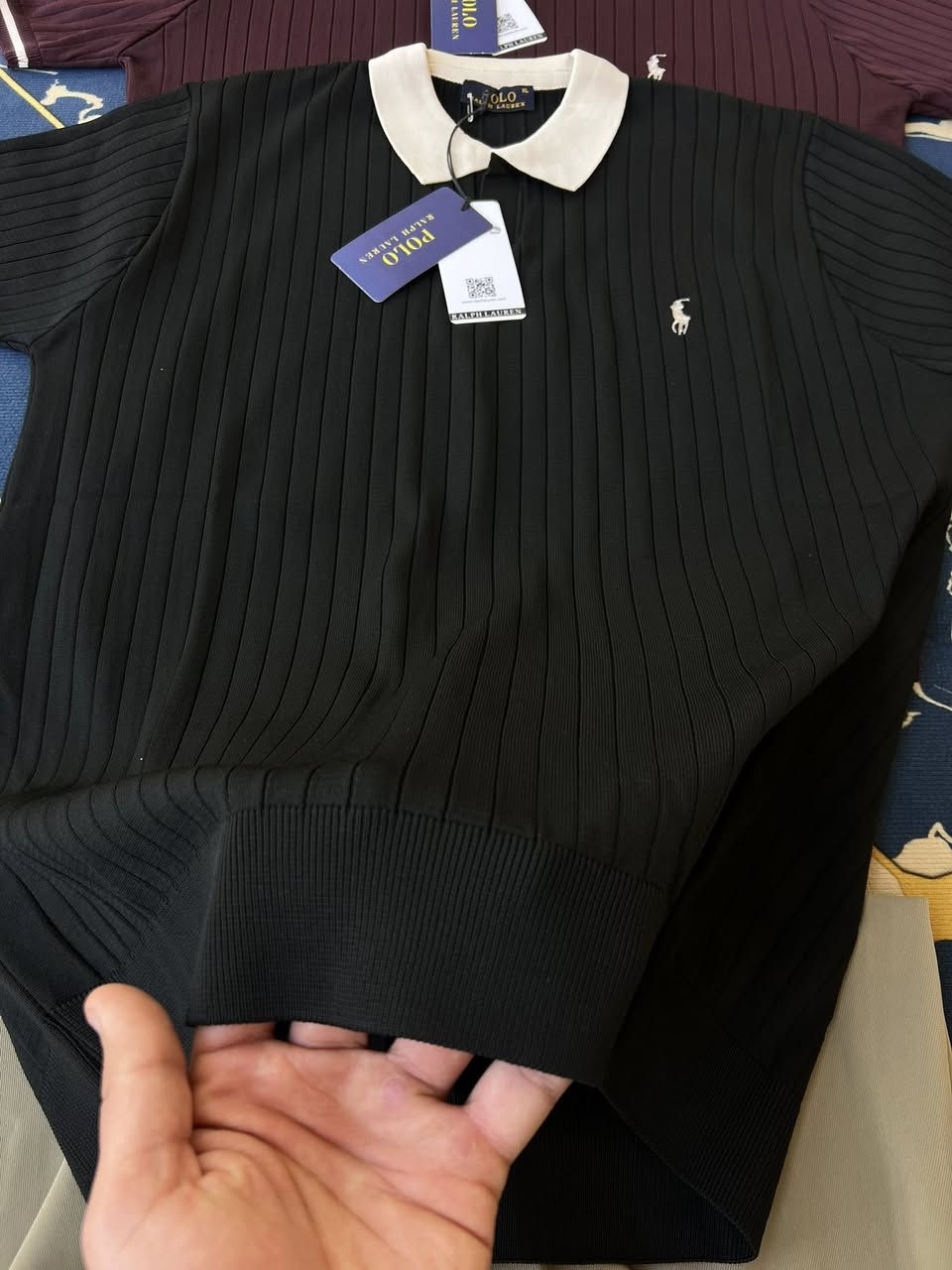 مساء الخير ✨
متوفر تريكو بولو جملة . 
خصم للكميات .
القياسات : S . M . L . XL . XXL
توصيل لجميع المحافظات .


**إذا كنت صاحب هذا الإعلان وتريد حذفه لأي سبب، رجاءا أرسل رسالة إلى الدعم الفني**