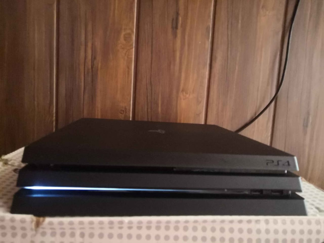 سلام عليكم
البيع جهاز ps4 POR مهكر  سعه تخزين واحد تير
جهاز ابشرط مابي اي عيب ولا مفتوح ولا مصلح
حتى جوستك ماله يده مامفتوح  بيه 14 لعبه
نضام قرص نضافه جهاز عاليه باب اول
سعر 370 الف بيه مجال كركوك, العراق


**إذا كنت صاحب هذا الإعلان وتريد حذفه لأي سبب، رجاءا أرسل رسالة إلى الدعم الفني**