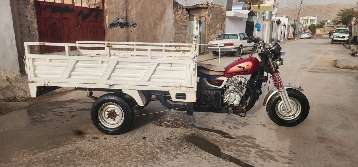 سلام عليكم  ستوته كبير للبيع
موديل ٢٠٢٢
مكينه ٢٠٢٠ 
دبل اكسل شخال 
كارباى.  كول  شرط  ركبه شرت 
***********
سعر  خابر
