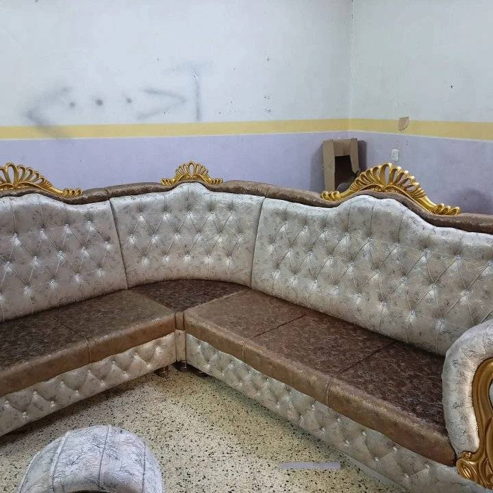 يعلن معمًل النعيمي😘 عن توفير  الوان ومديلات 
مميزه 
حسب طلب الزبون 
 
كما تتوفر قياسات حسب المساحه والطلب 
موصفات  العمل ✌🏻
خشب جام روسي 
سفنج مميز اول 
قماش تركي 🇹🇷
العمل نفس الموصفات المذكوره 
ملاحضه 🔥
يوجد مع كل طلب ٤ كوشات هديه 
و يوجد  لدينا توصيل الي جميع محافظات العراق  🇮🇶 بسعار مناسبه 

للحجز  الاتصال 😘
***********    وات ساب 

***********
#ضمان_العمل٣_سنوات 
ويوجد لدينا اسعار جمله لصحاب  المعارض 🥰
