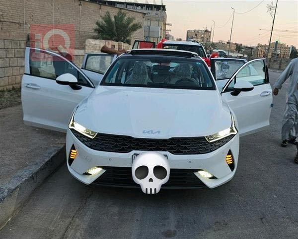 السلام عليكم للبيع k5 2023 خليجي محرك 2000
ماشية 59000كم حقيقي ع وضع الشركه  حتى سبيرها بعده منازل

مكفولة كفالة عامه

سقف بانروما 

بصمه تشغيل وابواب وصندوق 

ويل كـاب كروم  18 انج

حساسات  امامي خلفي

كامره وشاشه 

رقم بغداد بإسمي تحويل مباشر 

سيارة جديده بحاله الزيرووو وبل عافيه ع الياخذها 
وعليها سيرفس شركة كامل بحدود 1000$ هاي هديه وياها

مكان السيارة كربلاء 

للإستفسار
***********
