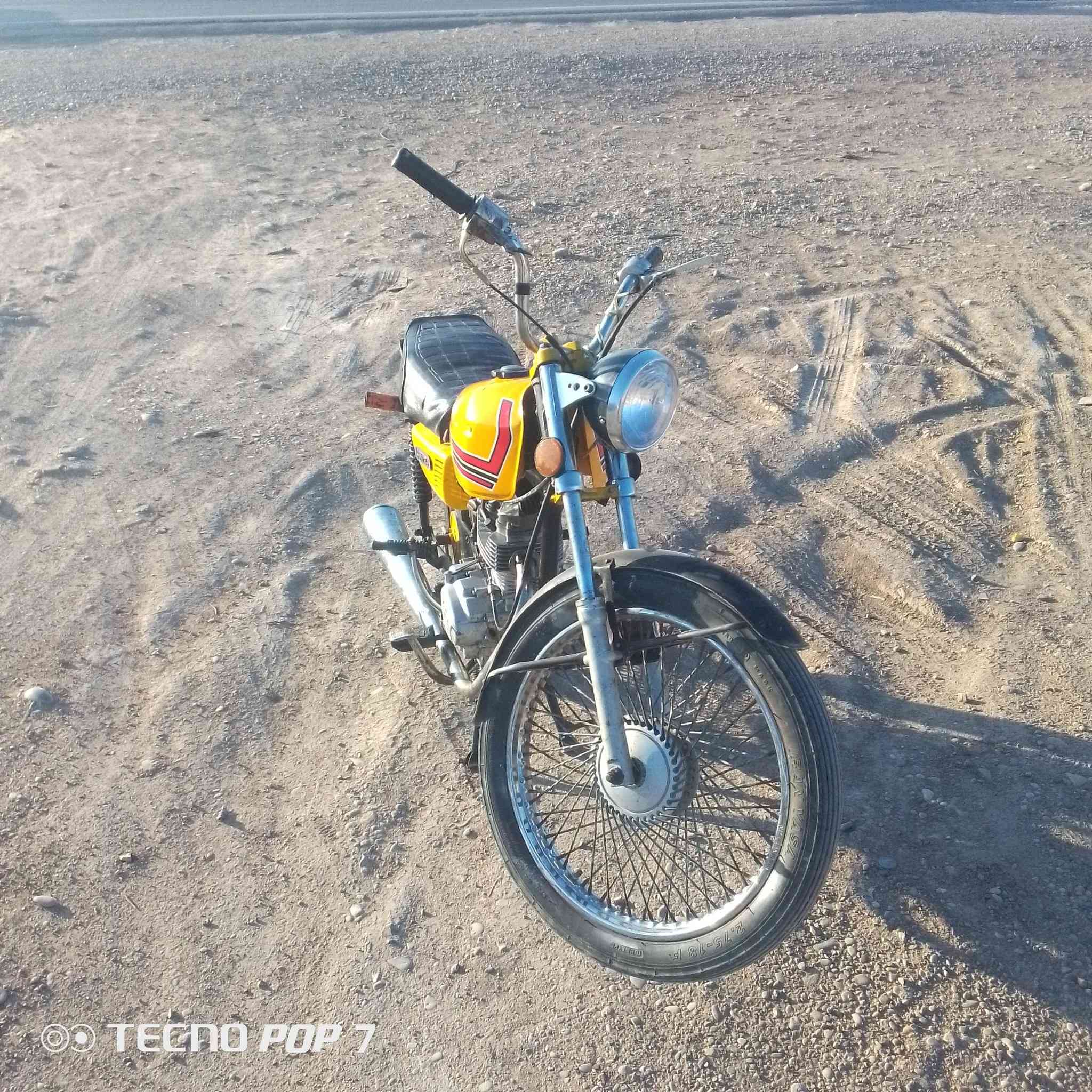 السلام عليكم شباب دراجه تايكر البيع موديل 2021سرعه ومعدر دراجه أصولي أي نقص مابيه دراجه حلوه مكينه خير من الله مكاني ديالى الخالص هبهب السعر 275وبيه مجال قليل مستعجل على بيعته محتاج


**إذا كنت صاحب هذا الإعلان وتريد حذفه لأي سبب، رجاءا أرسل رسالة إلى الدعم الفني**