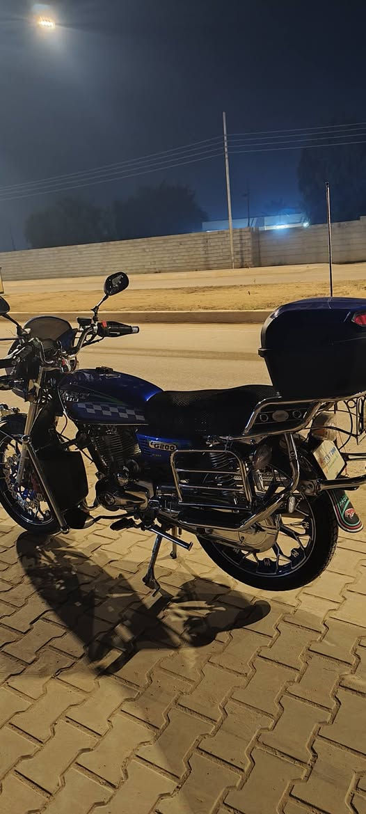 السلام عليكم جني ٢٥ محرك٢٠٠ شرط نضافة فول نشاط فول شركة كفاله عامه السعر 800قفل مستعجل على بيعتها دراجة مال جناي المكان مكيشيفة  ***********
