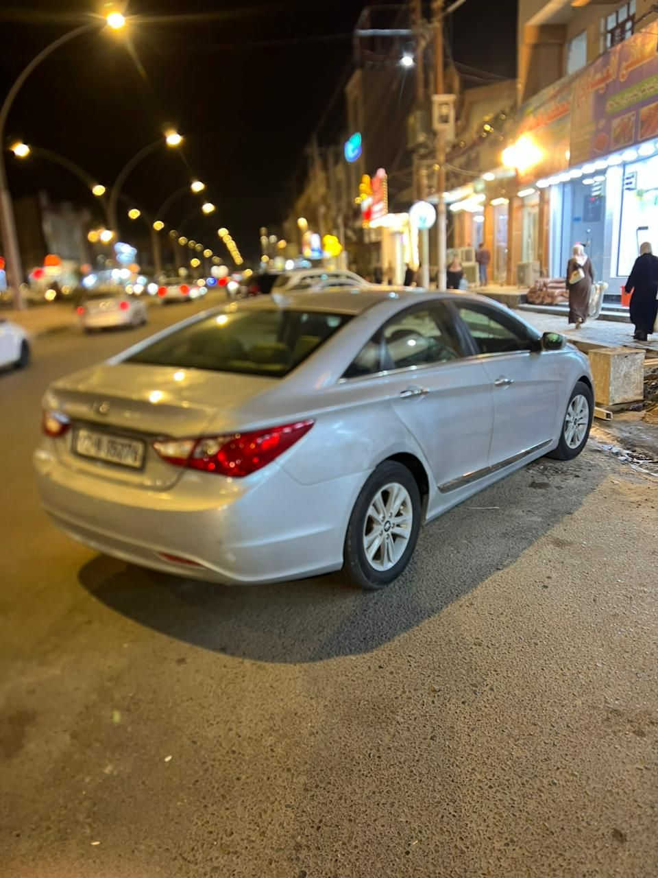 سوناتا ٢٠١١امريكي بيه باب وجاملغ عكس السايق مبدله ومصبوغه الصفحه كله وحاليا بيه جراد بالجاملغ كير ومحرك شرط وباقي السياره نظيف جدا. السياره رقم أربيل وباسمي تحويل مباشر وهزه بعده ما ساقطه السعر ٩٥وبيه مجال بسيط للتواصل ***********
