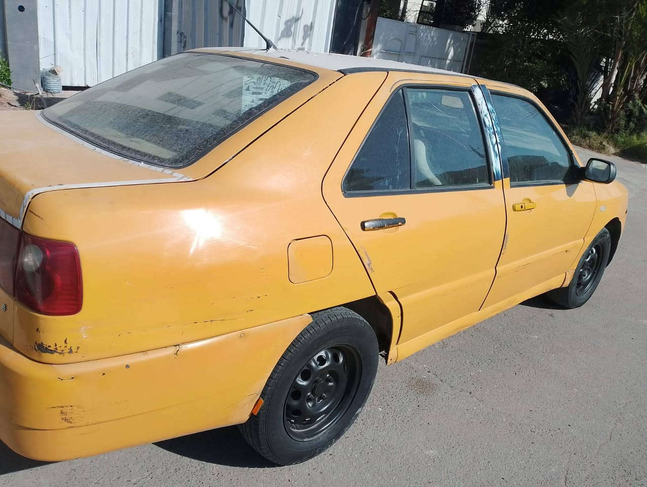 شيري كيون 2009 محور كورلا يارس 1500 تحويره مضبوط  يم ليث الواسطي نضيفه بيه ملاحضات بصيطه  مطلوبه هيئه وغرامه انته تستلم صافي يعني اصفره الك 32 وبيه مجال لشراي حك جيه تحويل شوكت متريد ***********
