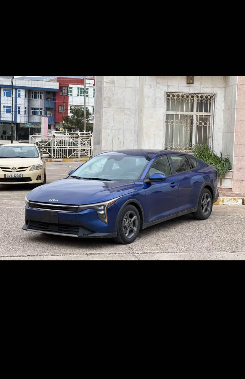 KIA K4 2025
سعر:127$ورقة😍
ضرر: جملغ و باب و ربع بولند صبوخ
بدون دواخل و ايرباك ستيرن راجع سيستم
بجم و خلفي كبس✅

مواصفات 
👇🏻
شاشة-كاميرة-حساس-تحديد سرعة-لايتات ليد عدسة زينون-بكلايتات ليد-ويل كروم-شفتات ستيرن-تبريد لمس-كيج الكتروني-بابين بصمة-شحن واير ليس-رادار
حجر كزوز بيلادي✅

سيارة بدون رقم شرط تترقيم شيمالي 

مكان:عقرة
☎️***********
ئازاد كارس🙆🏻 دهوك, العراق
