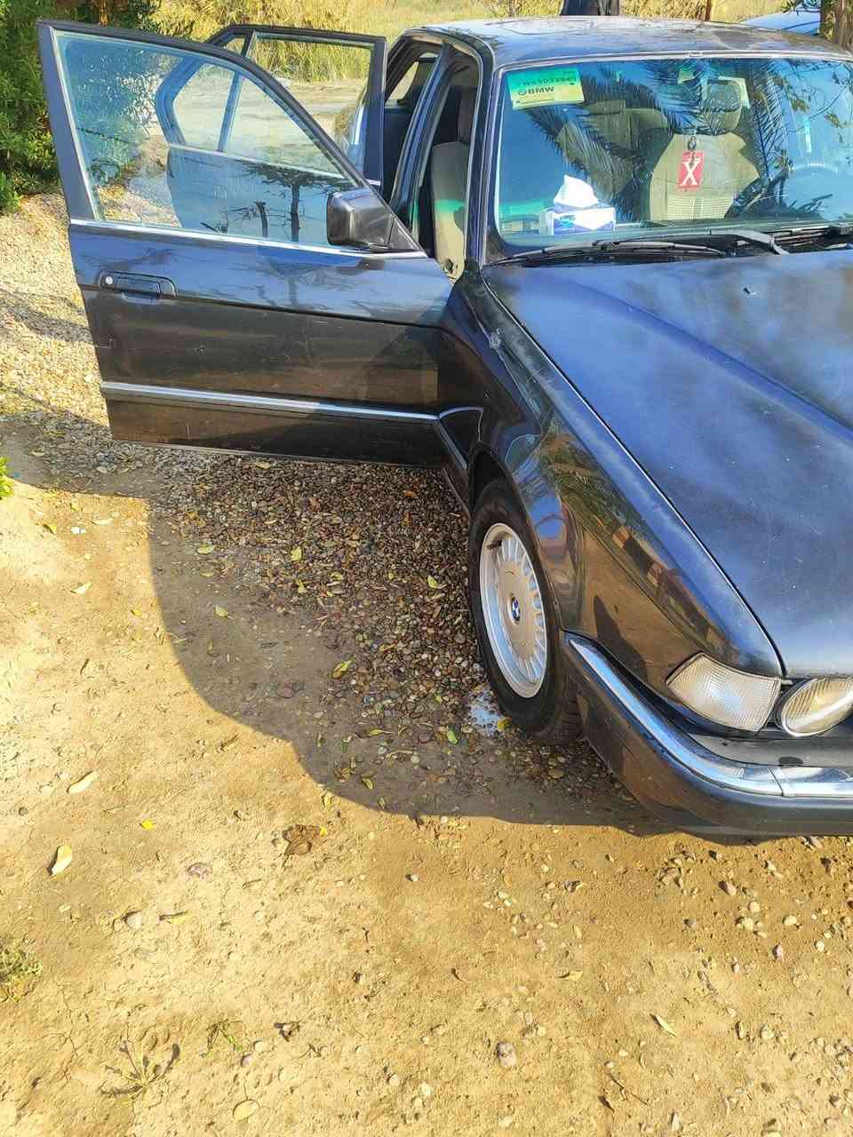 السلام عليكم بي ام ٧٣٥ رقم صلاح الدين بسمي سياره بلاديه على وضع شركه بيها جراد بل قماره فقط سياره كلها بلاد محرك كير كهربائيات كلها شركه السعر ٥٥ 
مكاني بغداد المشاهده ***********
