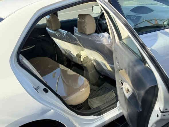 سلام عليكم كورلا يارس 2008 خليجي مكينه 1600سياره بيها جاملغ واحد صبغ لباقي مكفول منل صبغ جاهزه حلوه مناقصها شي تبريد مكينه صدر كير كله جديد خير من الله مدوشمه كامل رقم بغداد باسمي سنويه لل2029 هزه جديده رقم دولي وين ميعجبك تحول مكان السياره بغداد الشالجيه قرب جامع براثا للاتصال ***********/***********
السعرررر 80بيها مجال
