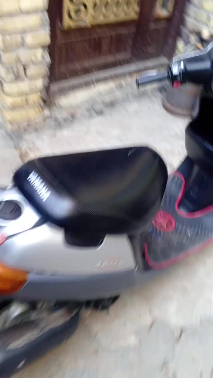 سلام عليكم
من رخصت مدير الكروب 
بطه 2003
650
***********
