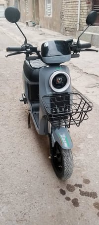 للبيع دراجه شحن نوعية ار 9 شركت ونلي وبطاريات ونلي 5كبار جديده موديل 2...