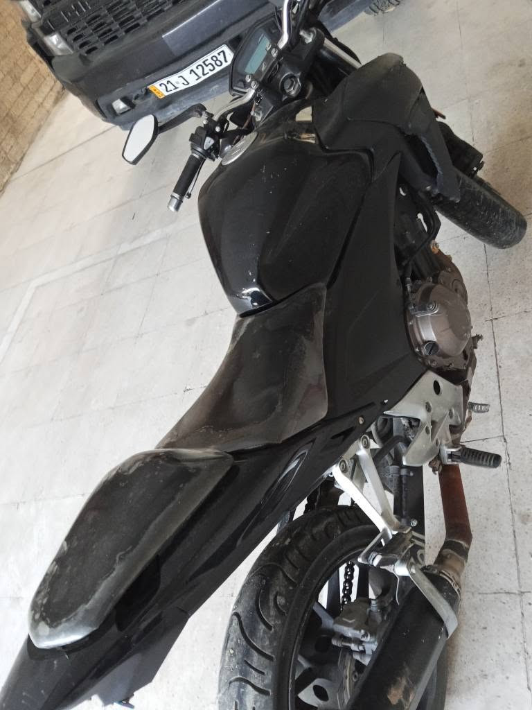 السلام عليكم دراجه cb500f موديل 19
للبيع او مراوس بدراجه ازغر بي سي اكس اي جيل كون نضيفه السعر 15ورقه وبيها مجال بسيط بغداد ***********
مكفوله فقط عوزها فلنجه بريك خلفي ممسوحه بغداد, العراق
