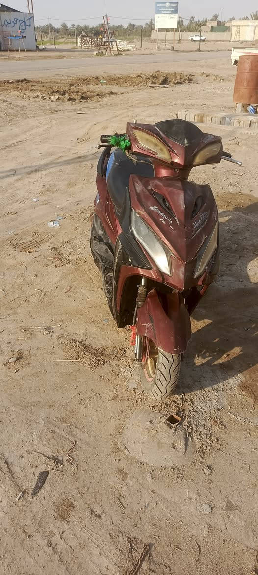 السلام عليكم جامبو للبيع جاهزه
لايتات شغاله بريك امامي خلفي شخال من اول هندر تشتغل
تايرات جدد للبيع السعر{220}وبيه مجال او (مراوس) الستفسار مراسلة الصفحه او
اتصال على ***********
