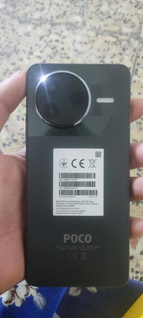 السلام عليكم جهاز بوكو x7برو جهاز مستخدم أقل الشهر كلش نضيف اخو الجديد بس بي ثلمة  بلطارف بس ما يأثر ابدد للبيع سعرة 400 ذاكرة 512 شحن السريع 90 واط 120 فريم مكاني بغداد الغزالية رقم ***********
