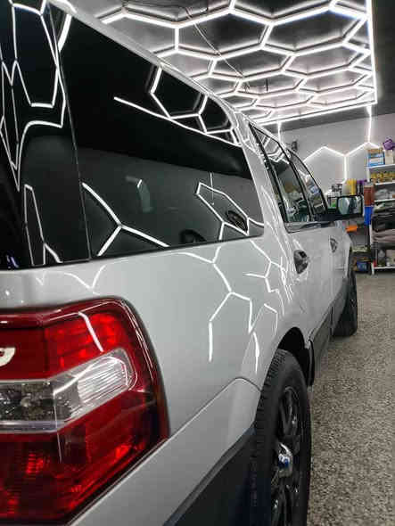 فورد اكس بدشن موديل 2017 
السعر188 بيها مجال بيع او مرواس 
3قطع صبغ 
سياره جاهزه مابيها نقص 
7 راكب جلد كير تعليك 
مكينه 6 سلندر 3500 تيربو 
بغداد السيديه 
الاتصال  *********** Colombo
