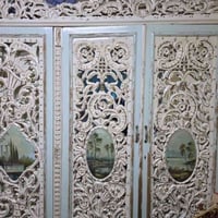 زان ملكية • تختين • خزانة كبيرة