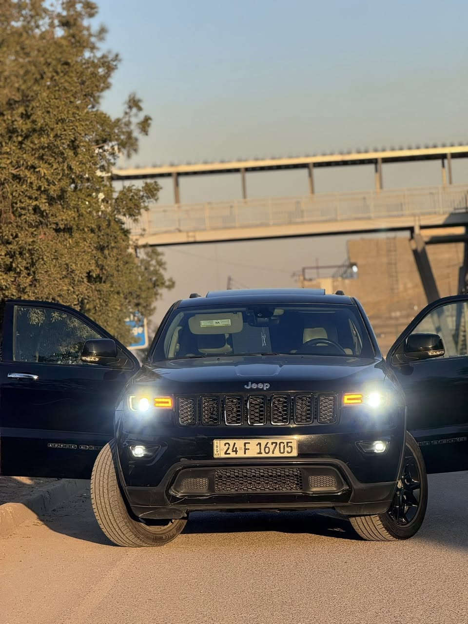 جيب 2018 كلين بدون حادث
للبيع فقط (( اعتذر عن المراوس )) 

جيب 2018 امريكي لون اسود 🖤  داخل جلد بيجي

السيارة كلين بدون حادث 

مكينة v6 وشادلهة منضومة غاز ⛽️ (( حكومية )) كارت

لمتد فول للاخير

بصمة  بانوراما تدفئة كشنات  ✅

السيارة ماشية 107 الف حقيقي 🧳

بيهة منضومة زنون ثلجي 🔦

رقم دهوك سنوية ب اسمي (( شرط تحويل )) 

للاستفسار : 

      🔹  بغداد - الدورة   🔹

‭     0771 060 4858‬م . مصطفى
