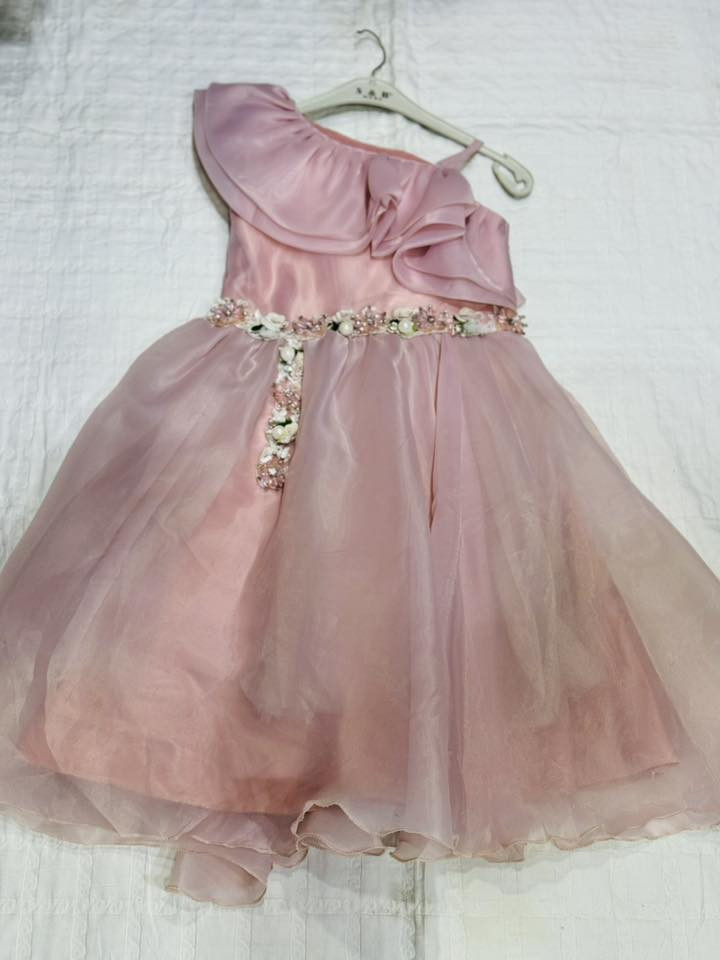 اضافه للبيج ☺️


**إذا كنت صاحب هذا الإعلان وتريد حذفه لأي سبب، رجاءا أرسل رسالة إلى الدعم الفني**