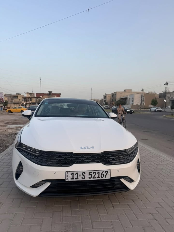 السلام عليكم K5خليجي موديل 2023
شركة دولية سياره جديده جدا من عدا بارد صغير

جاملغ امامي

محرك 2000دوش

بانوراما

بصمه

كشنات كهرباء

شاشه كار بلي

كامره خلفيه

حساس امامي خلفي

نضام اتو هواد

مود درايف

تبريد شاشه

مري جانبيه قلابه

لايت عدسات زنون

لد نهاري

ويل 18

شغيل عن بعد

سعر 196

سيارة مكانه دورة حسر طابقين
***********
