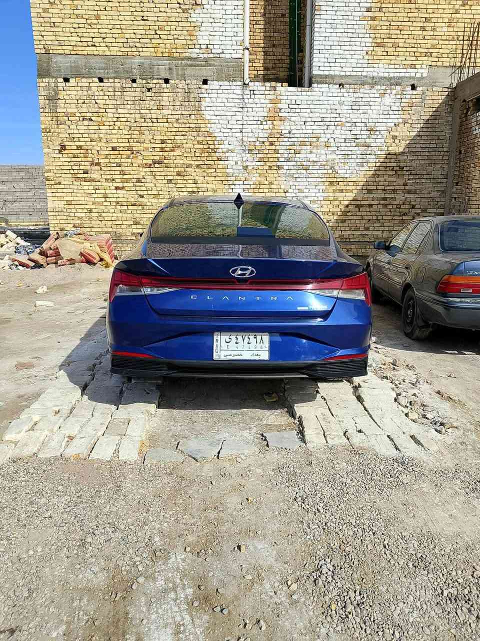 سلام عليكم خوان سياره النترا للبيع هايربد امريكي وبصمتين  حادث دعاميه فقط موديل 2022 ماشيه 48 

السعر 158وبيه مجال للجيه فول مواصفات عده الفتحه حره السياره تحويل شوكت ما تريد رقم صاحب السياره ***********
