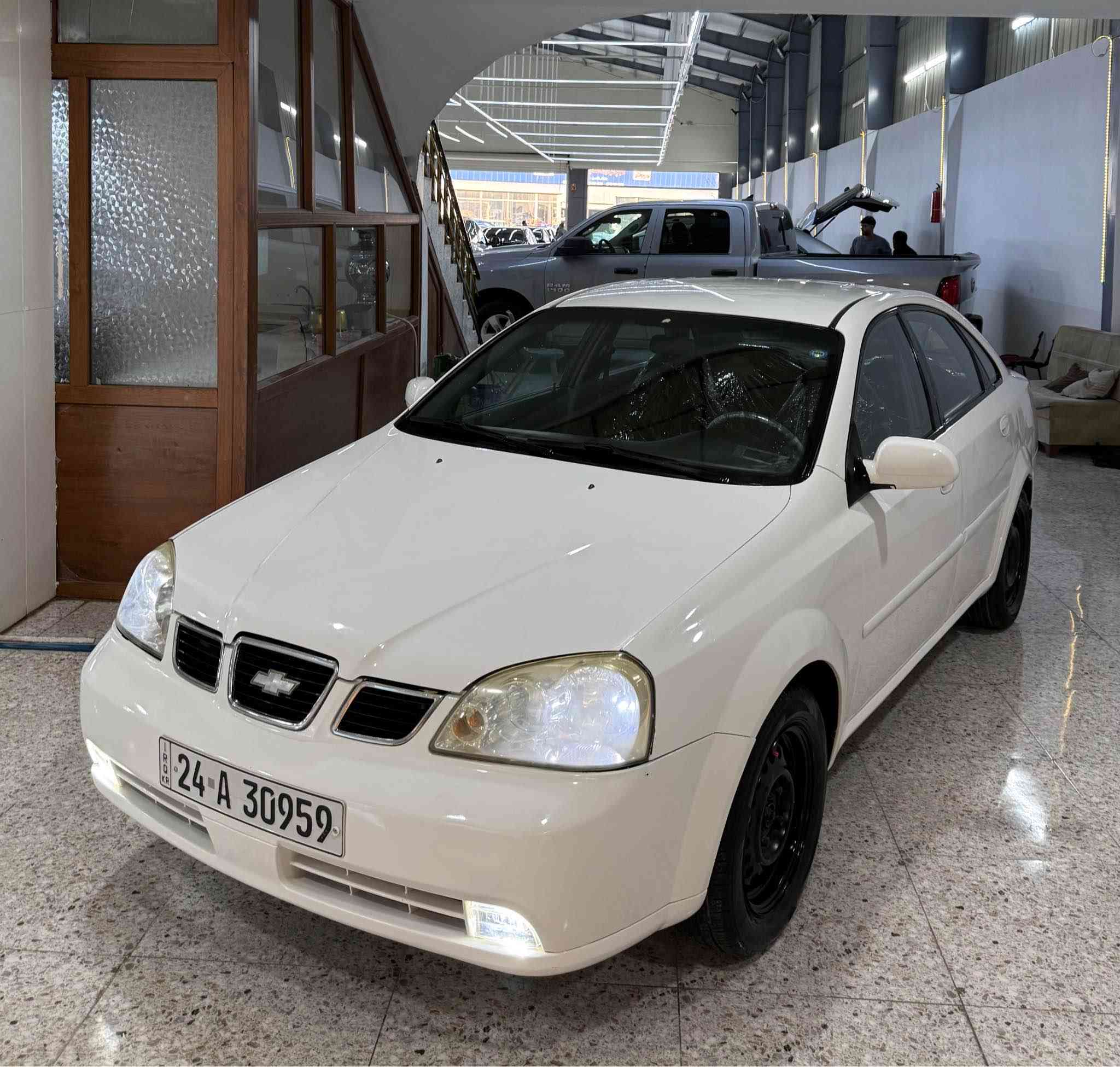 ئۆپترا ٢٠٠٤ رەقەم 
سەنەوی رەقەمی تازەیە تا ٢٠٢٩
تحویل خرامە بەشەرت 
بۆیاخ / ٢ پارچەو پەلەک بەبێ ناو بێ دەعم 
تاقم تایەی تازەیە
گیرومەکینە بەشەرتی هەموو شتێک دەفرۆشم 
سەیارەکە مالی دۆستە هیچ مەسرەفی تێدا نیە زۆر خاوێنە 
تەبرید گیر مەکینە تندوتۆلی هەمووی توندکراوەتەوە
هەموو گیانی بەشەرت دەفرۆشم 
نرخ/ ٥٨ 
شوین/ رانیە 
کۆرەک واتس ئەپ / *********** رانية, السليمانية
