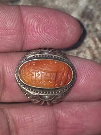 عقيق يماني • زعفران برتقالي • خط قديم