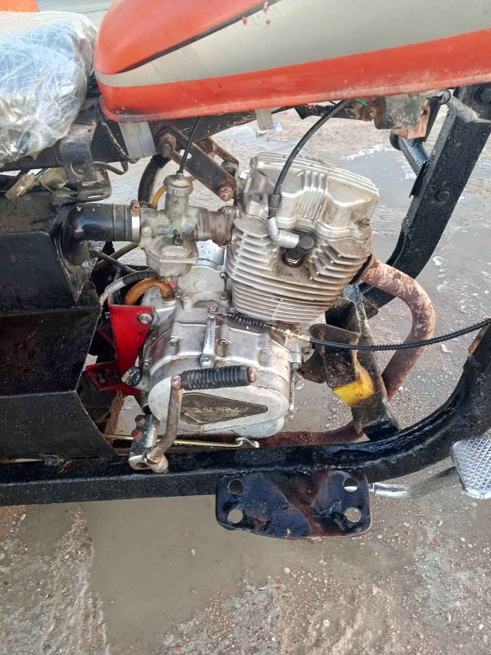 ستوته لبيع نضيفه كهربائيّ كله شغاله سلف  ستوته  ام تيار  سعر  ، 600وبيه مجال مكان بصره معقل قرب تجاري  ***********
