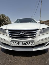 ازيرا • ٢٠١١ • ٦ سلندر