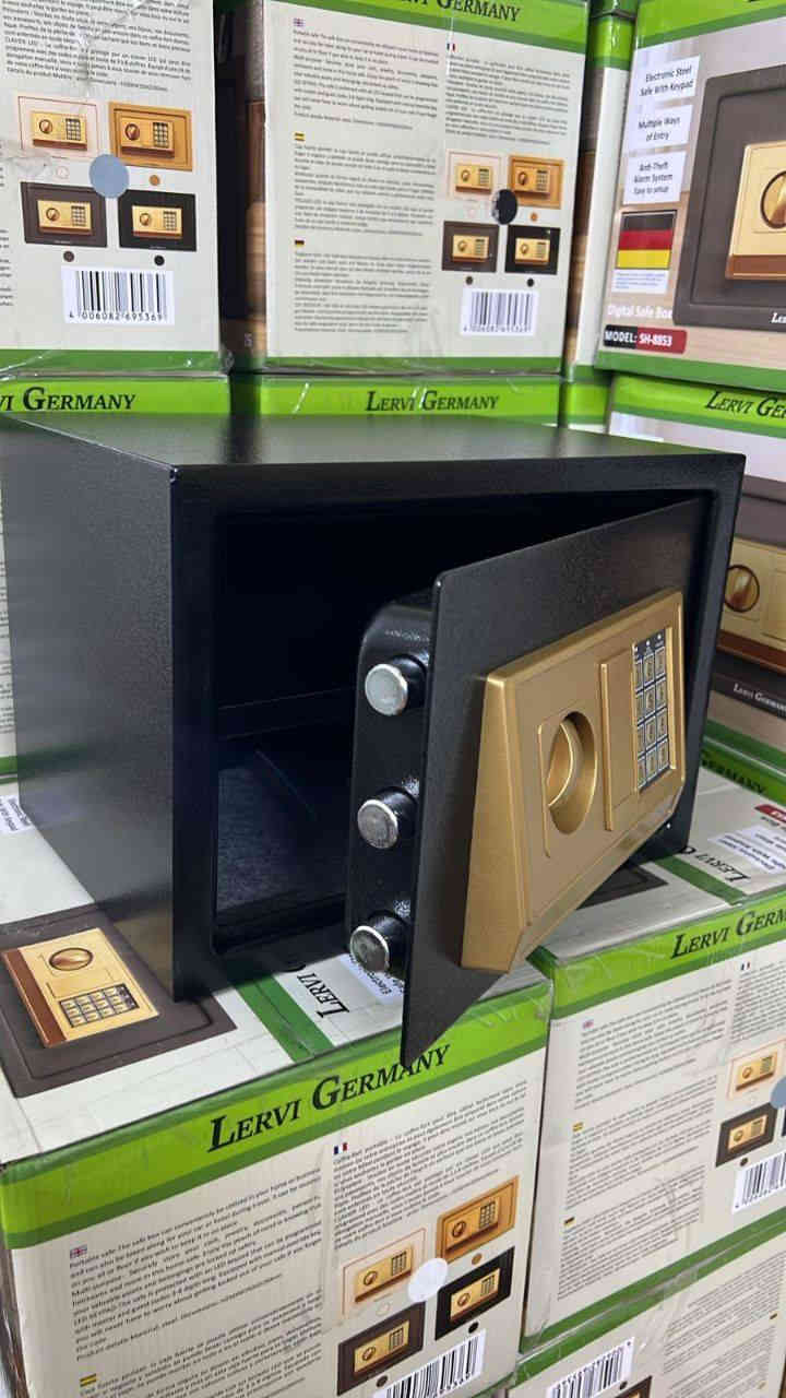 تخفيضات تخفيضات وبأسعار تنافسية وفرنا لكم قاصات  بثلاث شفتات ورمز ومفتاح  قاصة حجم الصغير قياس  23*17    السعر  30الف قاصة حجم الوسط قياس 30*20 السعر  40الف قاصة حجم الكبير 35*25 السعر  50الف  قياس الحجم الكبير 38 * 30 السعر 60 الف والتوصيل مجاني جميع المحافظات للحجز والاستفسار مراسلة واتساب *********** كيفري, ديالى
